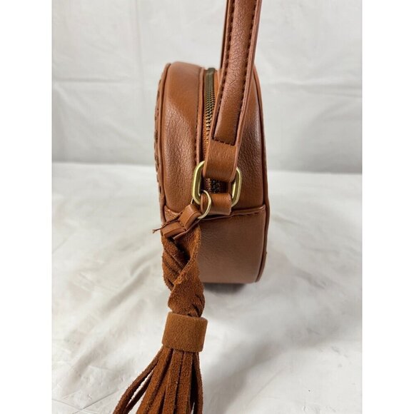 Street Level Circular Woven Crossbody Purses - Picture 7 of 16